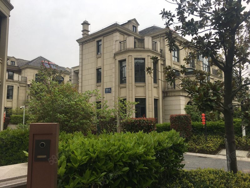 云澜湾七里别墅 165平 满二唯一住房 278万 南北通透