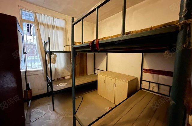 建设大道简单装修近地铁二手房网,建设大道简单装修近