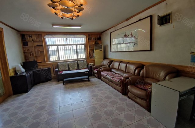 急售，多层三楼，实验外国语，  文轩，南北通透，看房方便