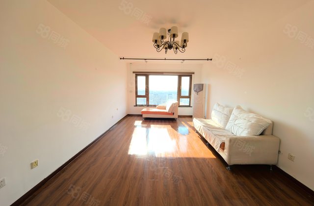 万科假日风景(C区)3室2厅134.6㎡755万二手房图片