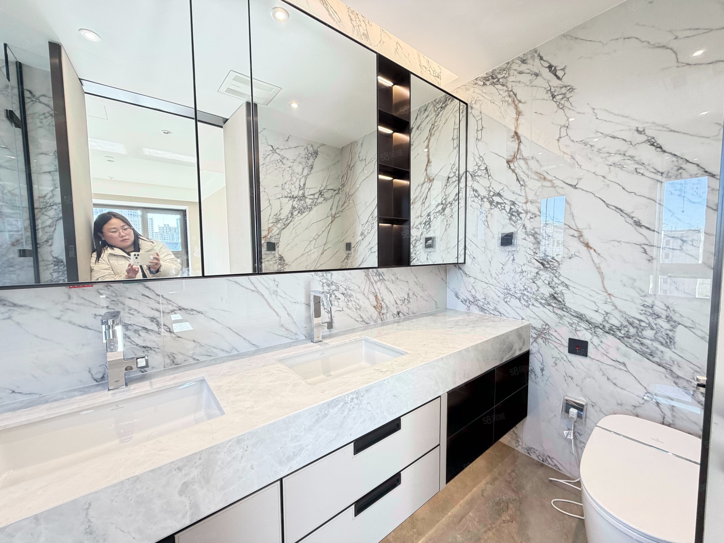 中建宸園4室2廳3衛(wèi)170㎡南北1520萬