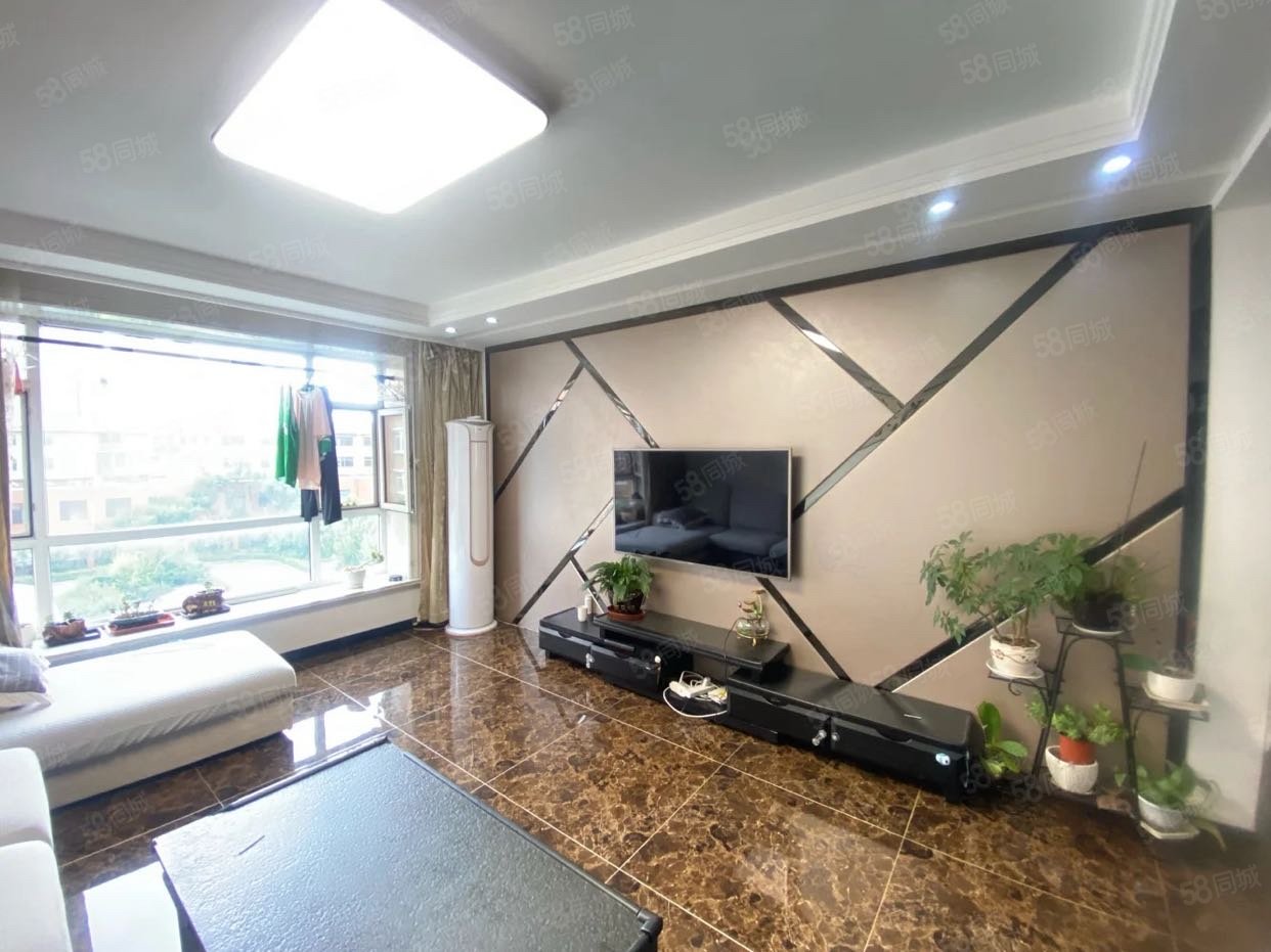 钻石名城(龙山)2室1厅1卫95㎡西南36.5万