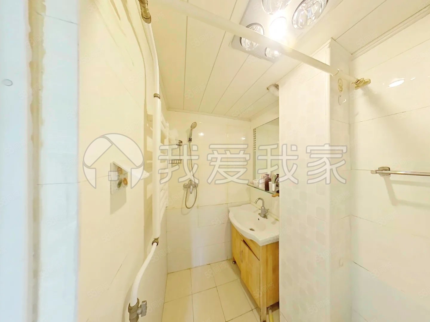 東方東路小區(qū)2室1廳1衛(wèi)59.33㎡南255萬(wàn)