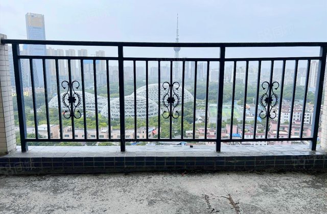 越秀岭南隽庭4室2厅164.77㎡237万二手房图片