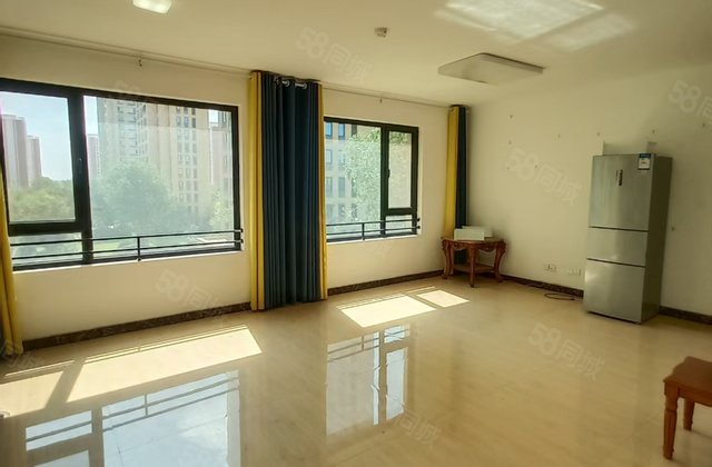 房东急出！东昌东房 ！绿城百合新城！东边户！带车位！免大税！