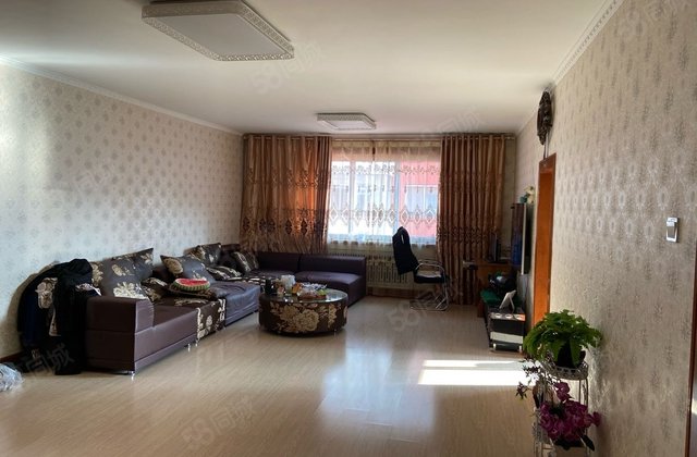 建鑫小区2室2厅103.5㎡18.5万二手房图片
