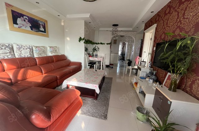 西湖馨苑！新出东边户！南北通透视野全天无遮挡！三室两厅一卫！