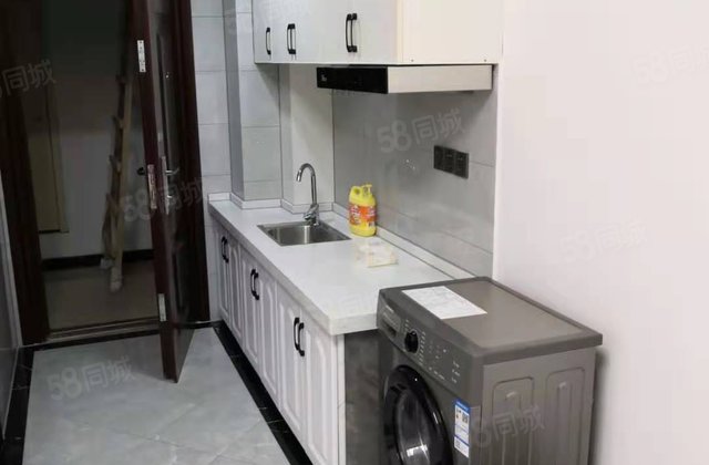 中南西海岸2室1厅75㎡98万二手房图片