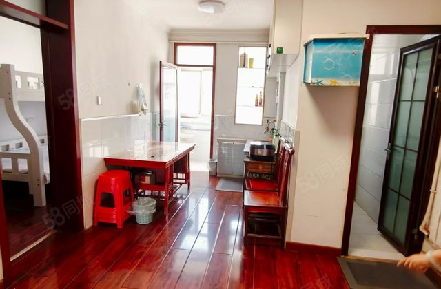 急售文轩本部 精装三室 小区停车方便 羡林苑聊大西苑学府花园