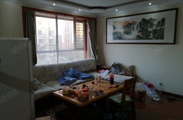 文苑附近，金柱大学城A区4室，