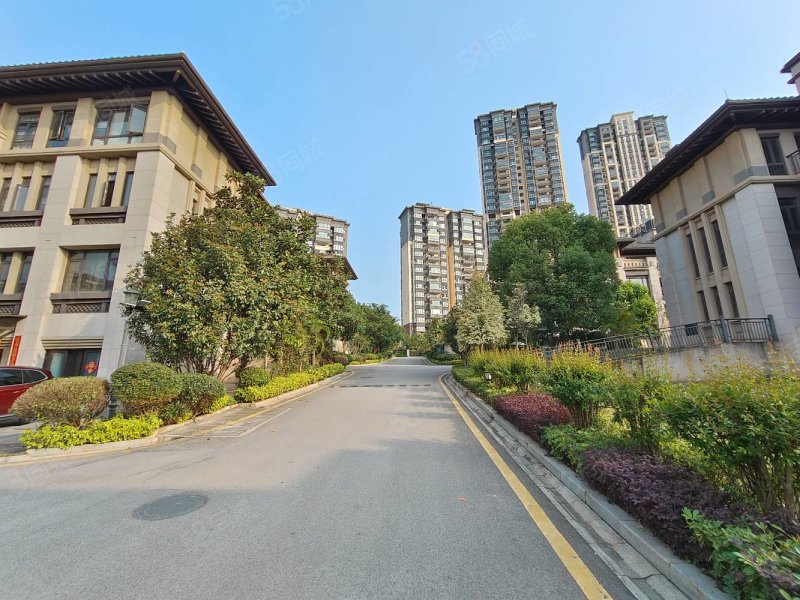 户型方正 毛坯 周边配齐,阳光城丽景湾(别墅)-南宁58同城