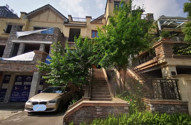 晋愉碧怡林畔概况