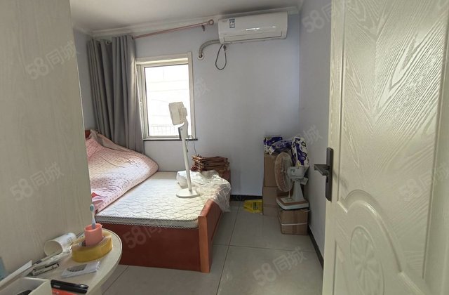 急售！阿尔卡大两居有车位南北通透全天采光  随时看房