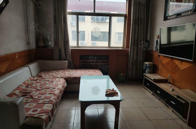 柳园路 文轩本部 单位家属院 停车方便 三室两厅 随时看房