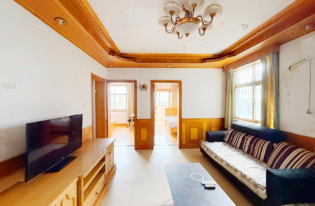 长铁高层2室2厅72.16㎡56万二手房图片