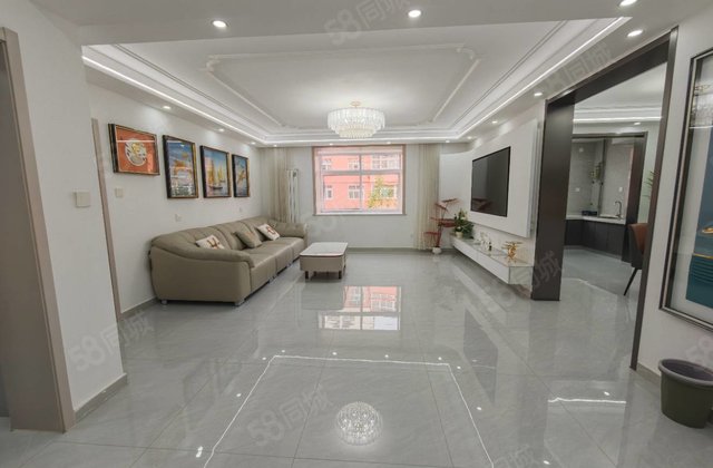 急售！湖边，昌润湖畔，畅博怡情湾湖边一墙之隔精装婚房送储车位