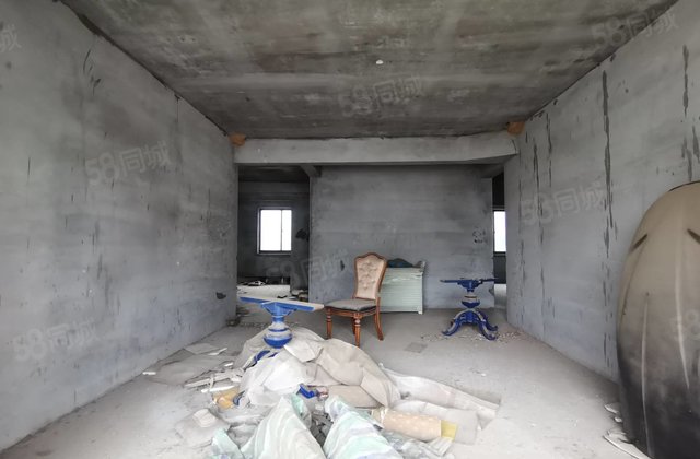 六泉湖新村3室2厅133㎡37万二手房图片