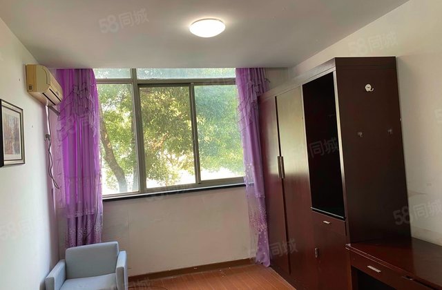 南亚花园1室1厅53㎡68万二手房图片