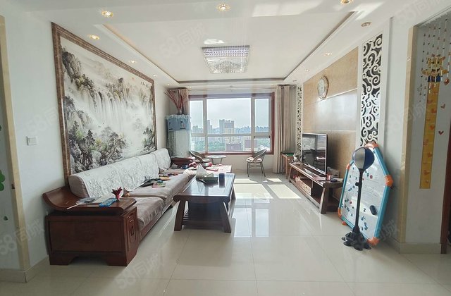 昌润莲城祥荷园 单价8500 高楼层视野无遮挡 有电梯 双卫