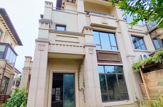 龙湖湘风原著(A3别墅)4室2厅196.87㎡428万二手房图片