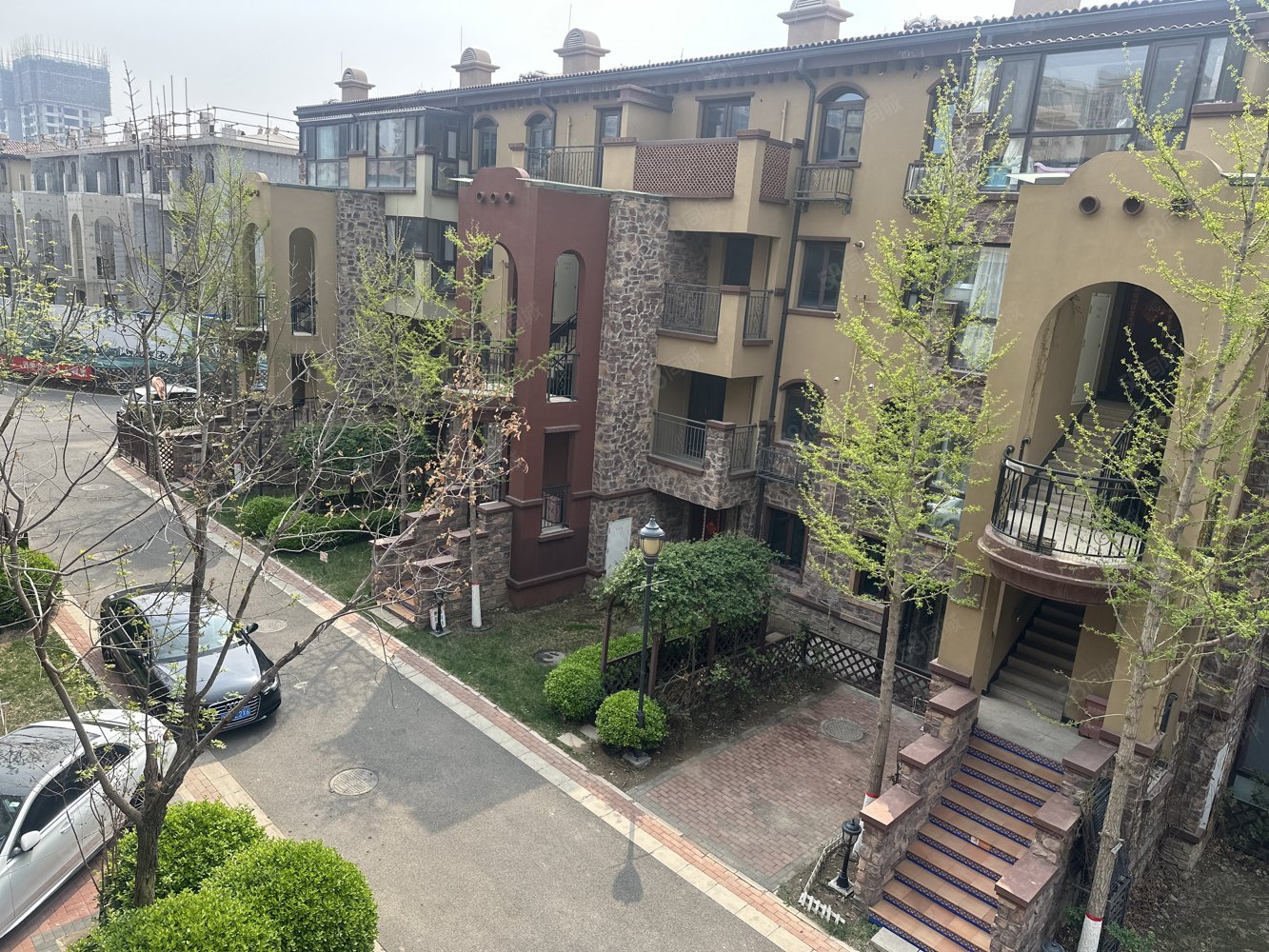 别墅,上叠房本满二年,送露台,送花园 价格可谈,,鸿坤原乡溪谷-廊坊58