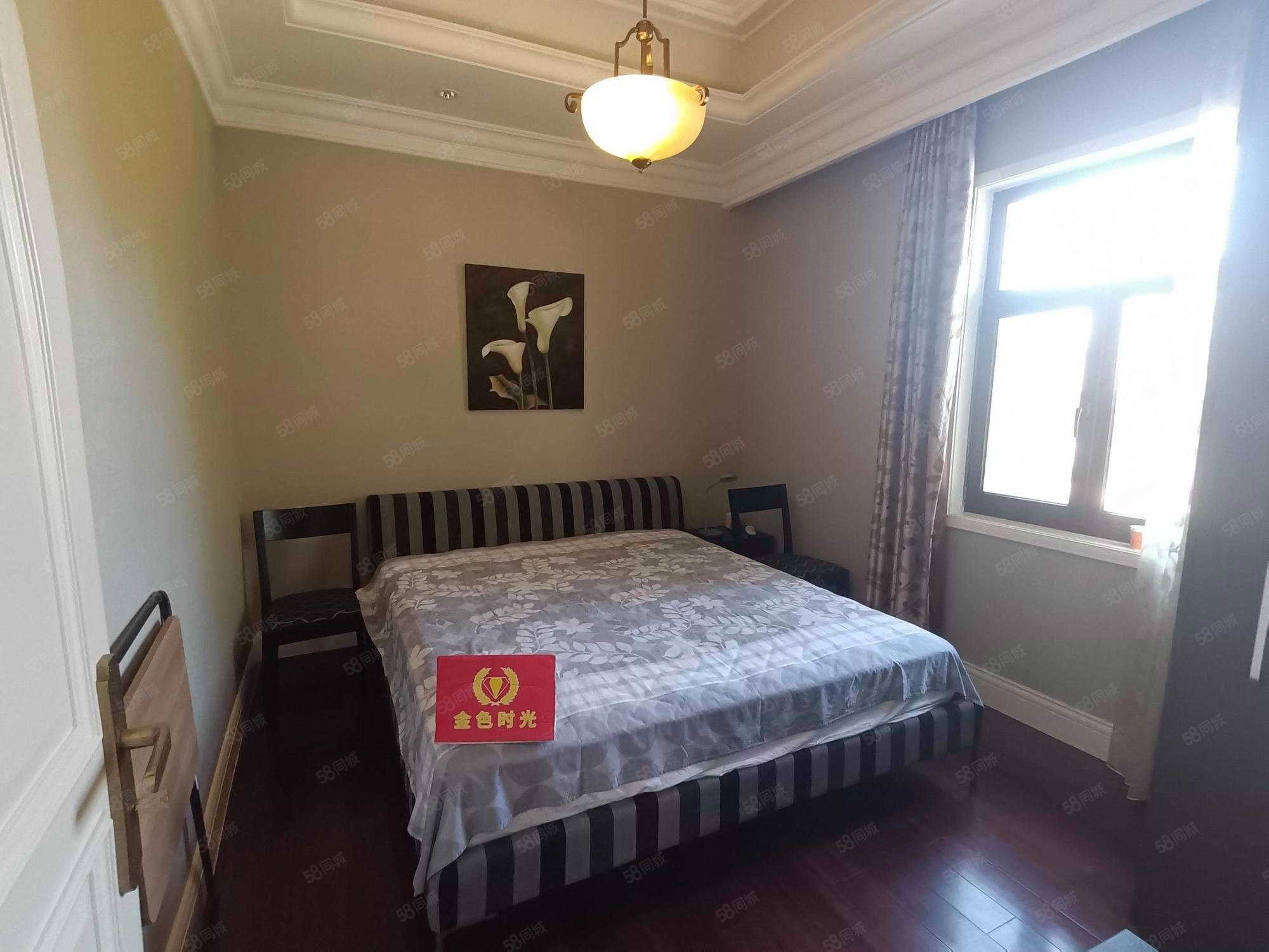 君山別墅6室5廳4衛(wèi)391.84㎡南北790萬(wàn)