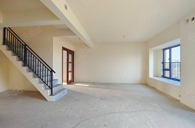 华侨城碧桂园莫奈的湖(二期)4室2厅155.14㎡138万二手房图片