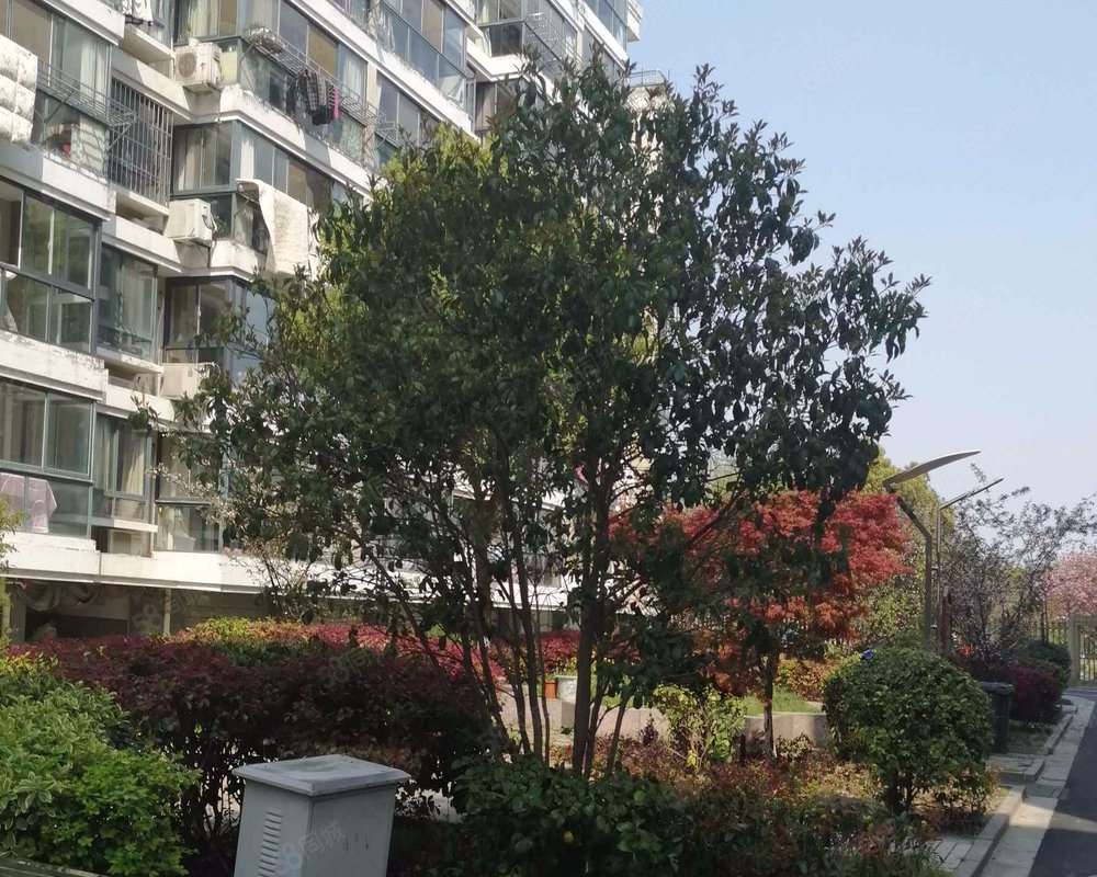 东湖丽景花园