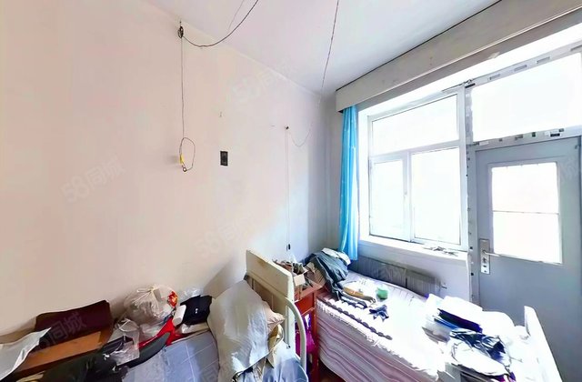 同志街1734号小区3室1厅71.44㎡85万二手房图片