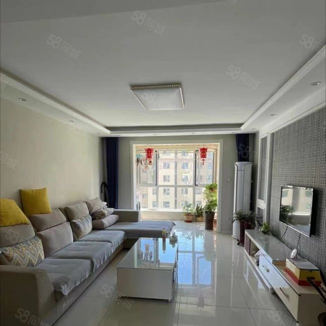 龙凤祥苑3室2厅2卫120㎡南北135万