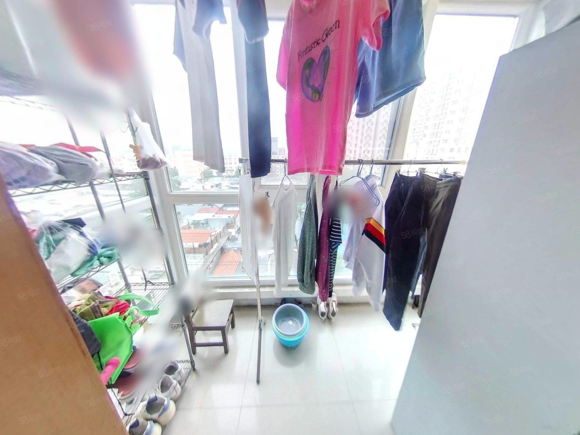 天澤苑3室2廳2衛(wèi)140.77㎡南北298萬