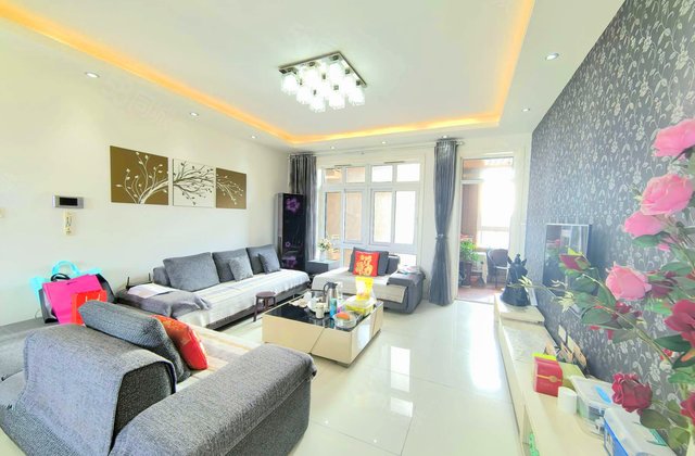 青房尚瑞天韵3室2厅125.48㎡160万二手房图片