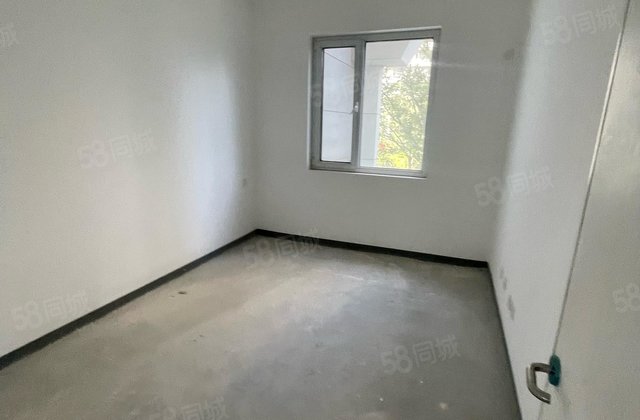 星光珺园 双卫格局 医疗配套成熟 次新小区 南北通透 电梯房