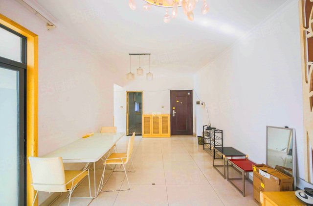 长大彩虹都3室2厅89.99㎡65万二手房图片