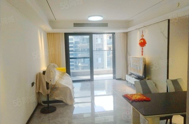 保利天汇3室2厅102.75㎡395万二手房图片