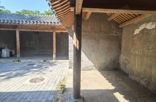 东绦胡同小区4室1厅75㎡1200万二手房图片