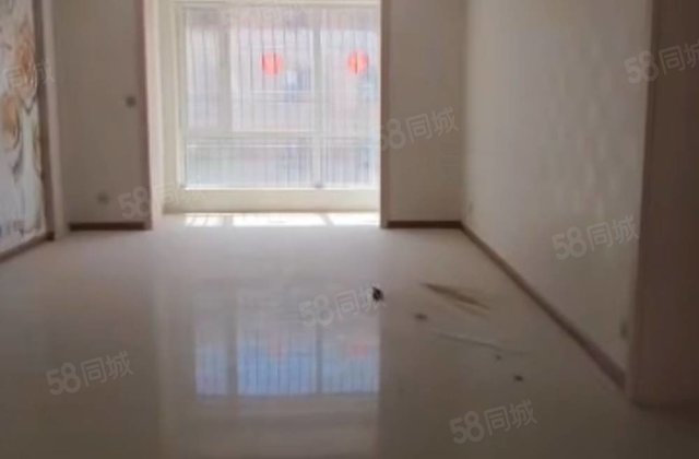 聚鑫嘉园3室2厅123㎡38万二手房图片