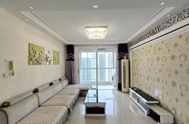 急售！赠车位储！二中50  书香东郡 精装三室两厅，免大税。