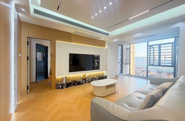 裕田奥莱小镇3室2厅108.63㎡69万二手房图片