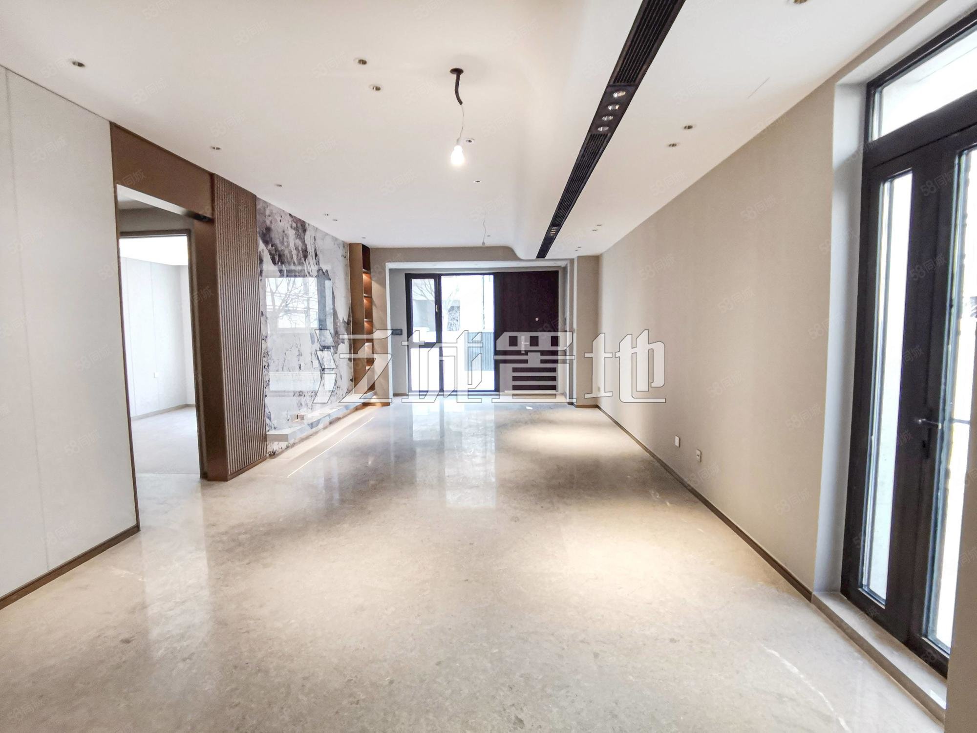 國瑞熙墅二區(qū)4室3廳3衛(wèi)418㎡南北1680萬