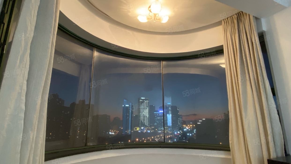 鵬潤家園3室1廳2衛(wèi)104.37㎡西南856萬