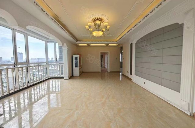 东方御景3室2厅192.5㎡88.8万二手房图片