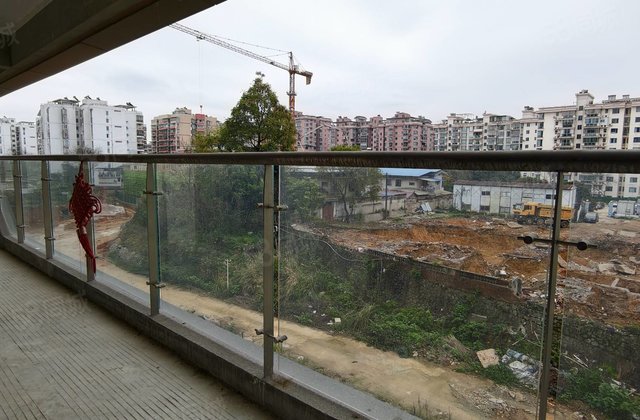 云景台3室2厅107㎡99.6万二手房图片