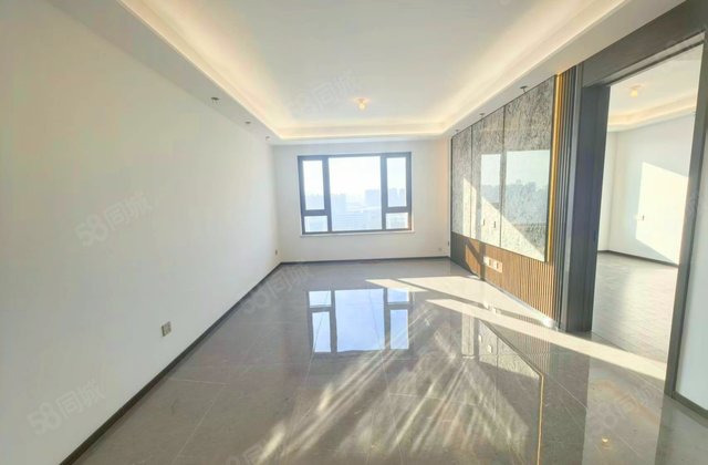 龙湖天璞3室2厅98㎡77.9万二手房图片