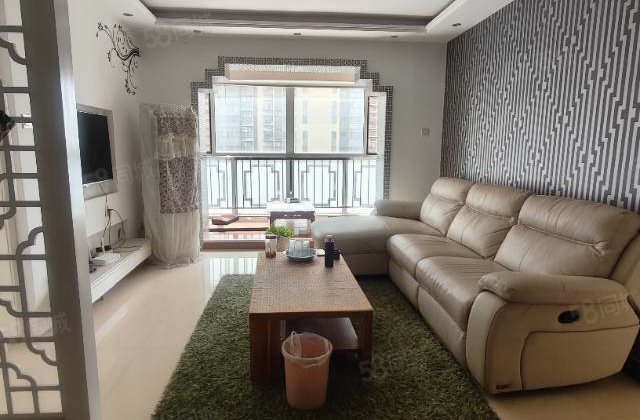 文轩龙湾小区 商品房带车位 南向采光好