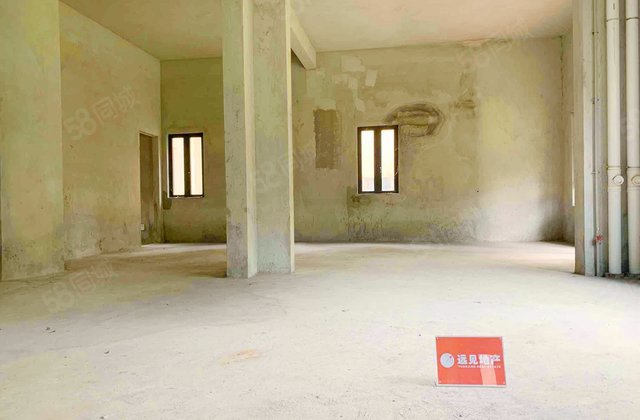 万科红郡8室2厅630㎡5800万二手房图片