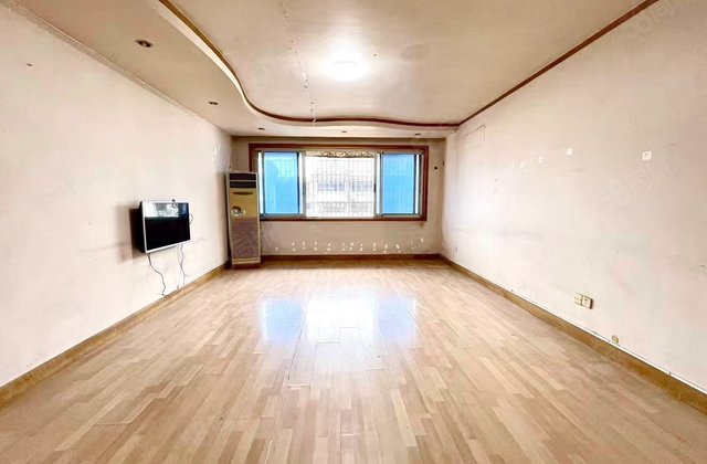 鸿园小区3室2厅117㎡88万二手房图片
