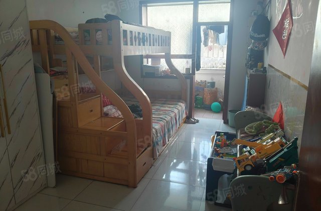 金线小区3室1厅73.3㎡75万二手房图片