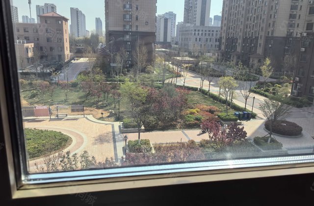 孟达国际新城B2区送车位送地下室价格可议房东直卖