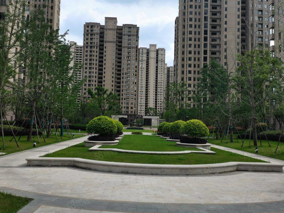 一天未住三房送储藏间,满二可贷款,和顺名都城(北苑)-蚌埠58同城